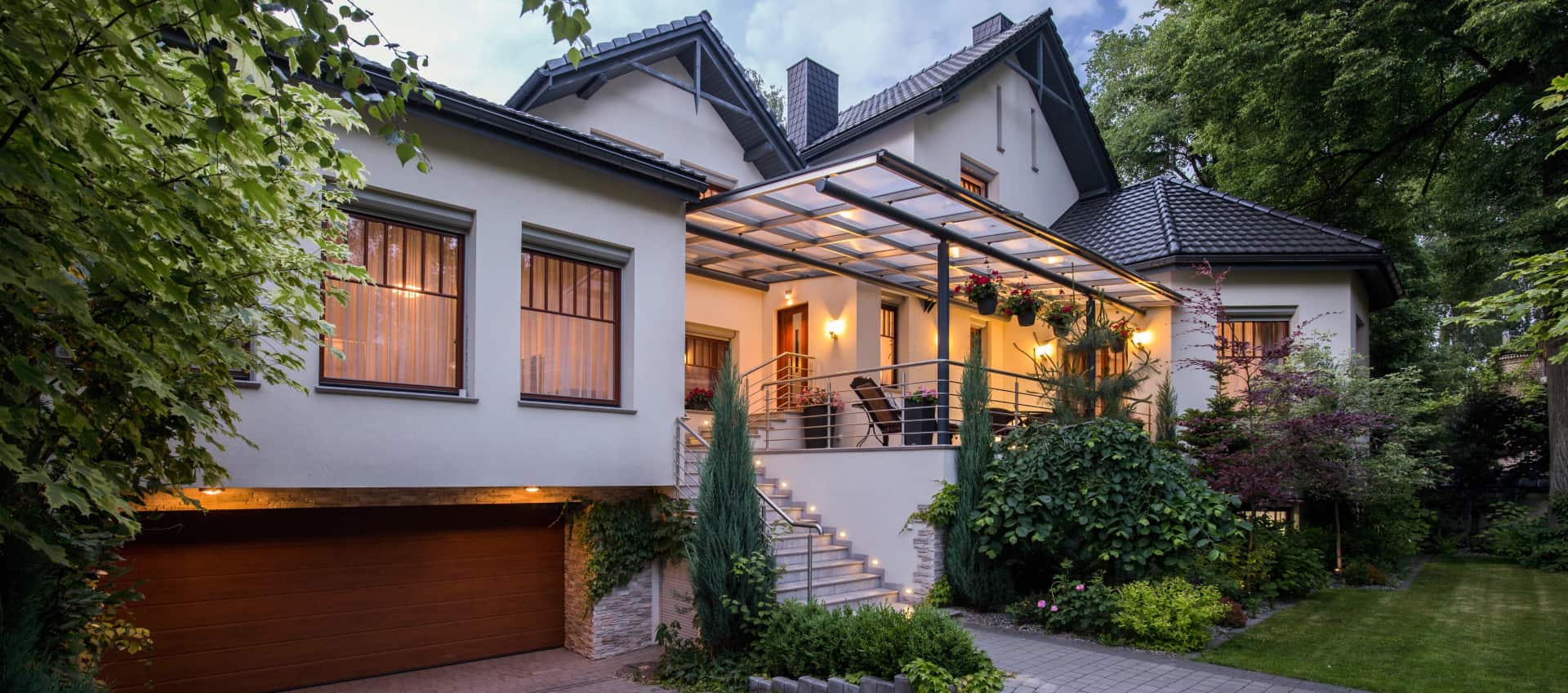 Oak & Iron Exteriors Banner  3